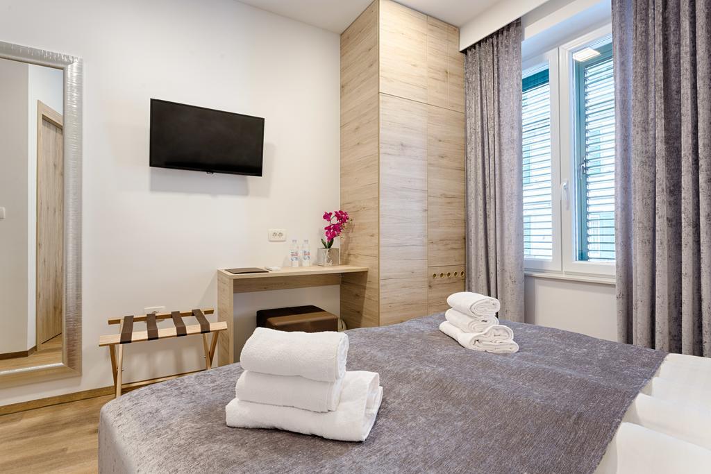 Central Pearl By Nono Ban Rooms Split Eksteriør bilde
